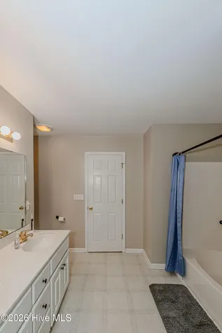 548 Deer Run Road New Bern NC 28562