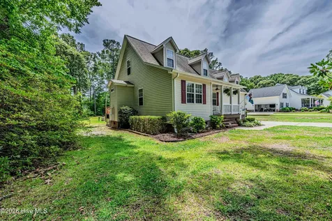 548 Deer Run Road New Bern NC 28562