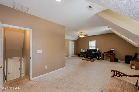 548 Deer Run Road New Bern NC 28562