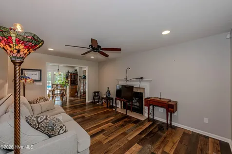 548 Deer Run Road New Bern NC 28562