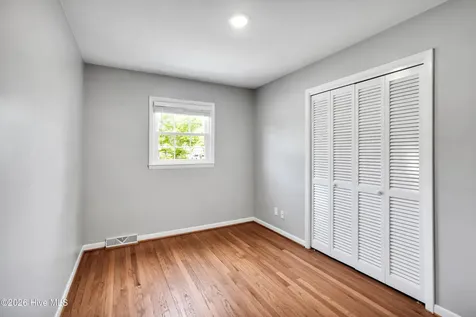621 Mohican Trail Wilmington NC 28409