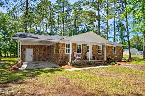 401 Macedonia Church Road Evergreen NC 28438