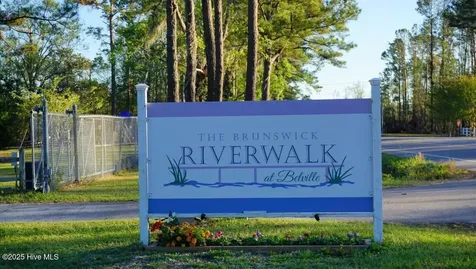 1157 Sandy Heights Loop Navassa NC 28451