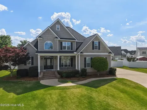 1913 Tybee Court Winterville NC 28590