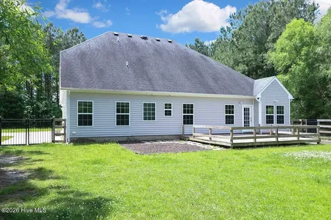 139 Southern Pine Drive Moyock NC 27958