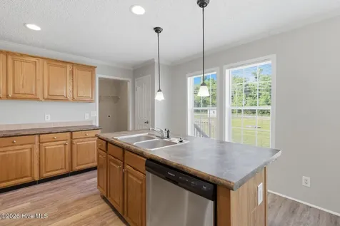203 Buffy Court Richlands NC 28574