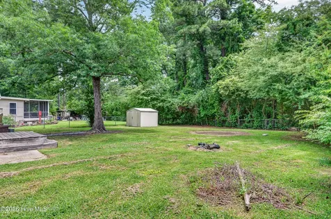 12 Barksdale Drive Jacksonville NC 28540