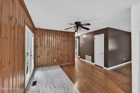12 Barksdale Drive Jacksonville NC 28540