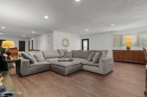 140 One Down Street Southern Pines NC 28387