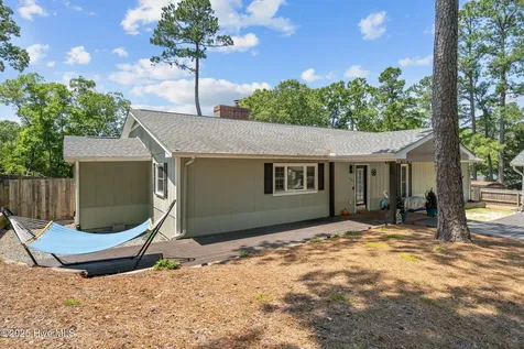 140 One Down Street Southern Pines NC 28387