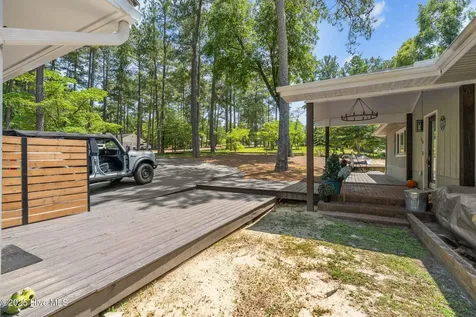 140 One Down Street Southern Pines NC 28387