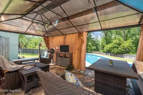 140 One Down Street Southern Pines NC 28387