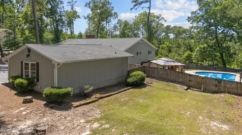 140 One Down Street Southern Pines NC 28387