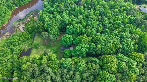 17 Colony Road Clayton NC 27520