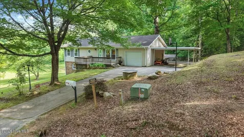 18 Colony Road Clayton NC 27520