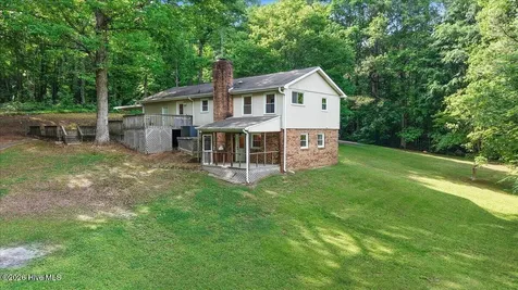 18 Colony Road Clayton NC 27520