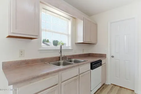 2506 Ashby Drive Wilmington NC 28411