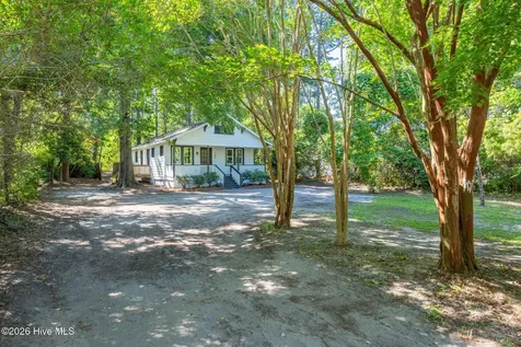 109 Pine Clay Road Wilmington NC 28403