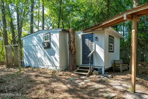 109 Pine Clay Road Wilmington NC 28403