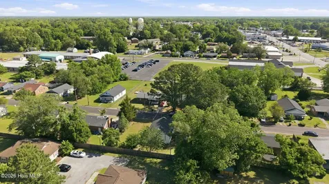 117 Faulk Street Williamston NC 27892