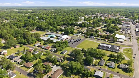 117 Faulk Street Williamston NC 27892