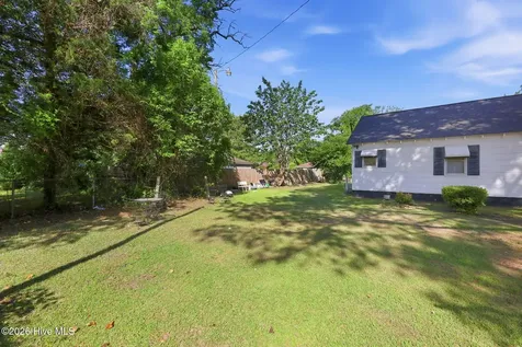 117 Faulk Street Williamston NC 27892