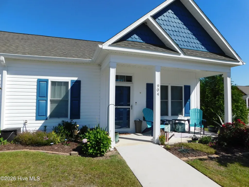 904 Pirates Landing Drive Beaufort NC 28516