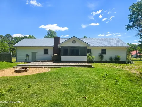 809 Sandy Ridge Road Tyner NC 27980