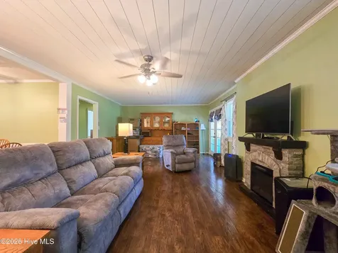 809 Sandy Ridge Road Tyner NC 27980