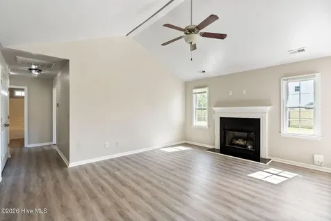 200 Ivy Glen Lane Jacksonville NC 28546