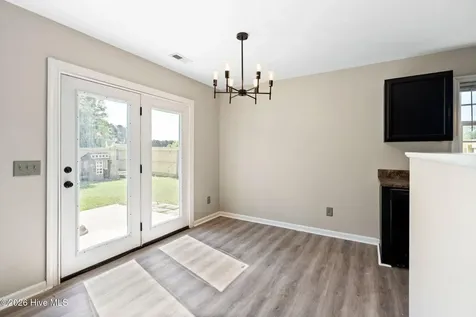 200 Ivy Glen Lane Jacksonville NC 28546