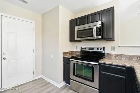 200 Ivy Glen Lane Jacksonville NC 28546