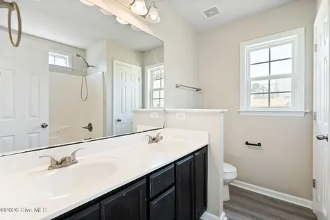 200 Ivy Glen Lane Jacksonville NC 28546