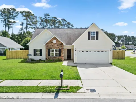 200 Ivy Glen Lane Jacksonville NC 28546