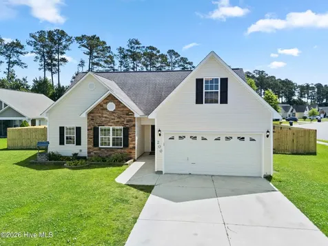 200 Ivy Glen Lane Jacksonville NC 28546