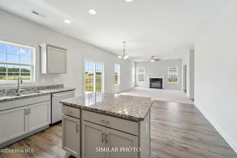 827 Maritime Way Jacksonville NC 28546