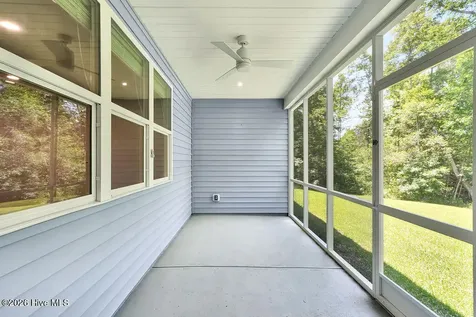 203 J Belton Court Sneads Ferry NC 28460