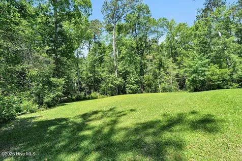 203 J Belton Court Sneads Ferry NC 28460