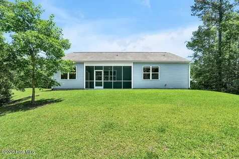 203 J Belton Court Sneads Ferry NC 28460