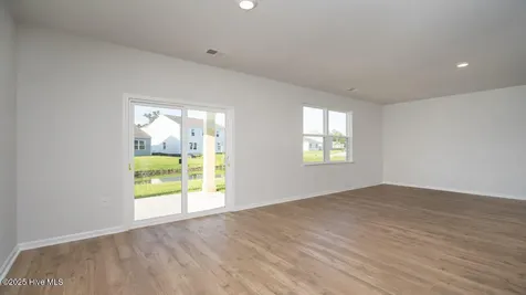 526 Tea Tree Circle Navassa NC 28451