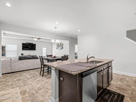 842 Tuscarora Trail Jacksonville NC 28546