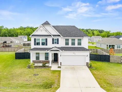 842 Tuscarora Trail Jacksonville NC 28546