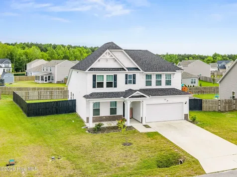 842 Tuscarora Trail Jacksonville NC 28546
