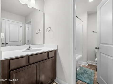 842 Tuscarora Trail Jacksonville NC 28546