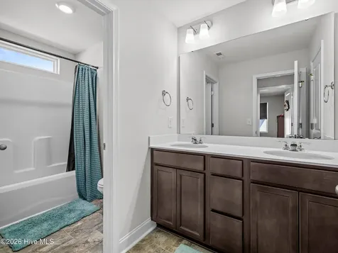842 Tuscarora Trail Jacksonville NC 28546