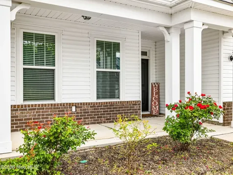 842 Tuscarora Trail Jacksonville NC 28546