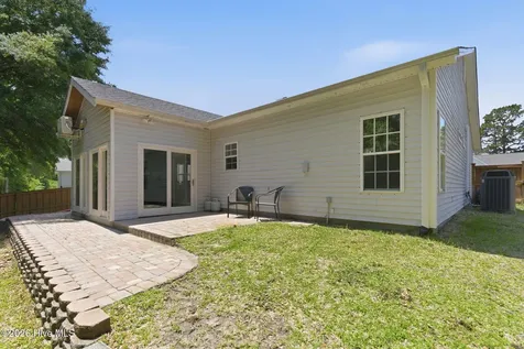 6813 Hailsham Drive Wilmington NC 28412