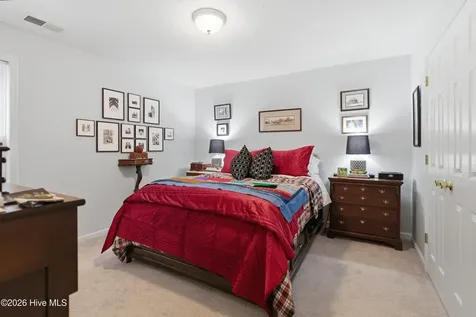 5006 Hunters Trail Wilmington NC 28405