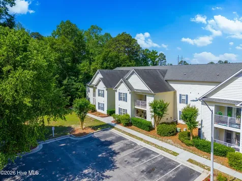 5006 Hunters Trail Wilmington NC 28405