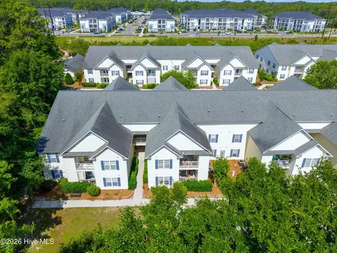 5006 Hunters Trail Wilmington NC 28405